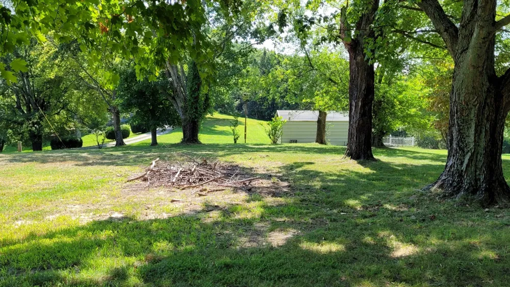 416 Bellamy Ln Clarksville, TN 37043