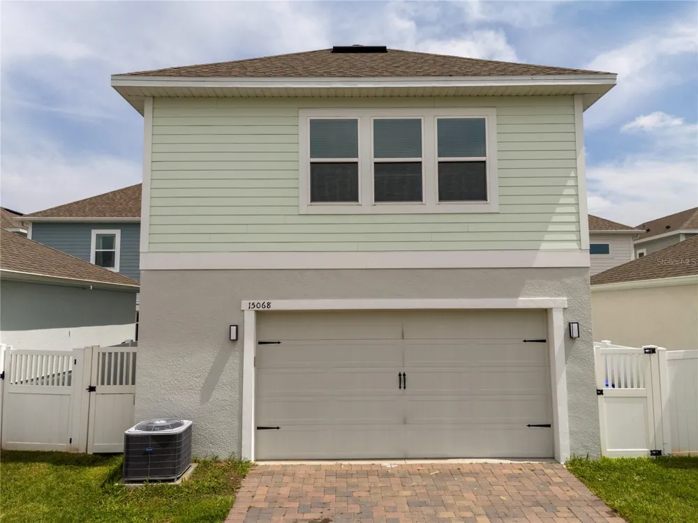 15068 LEBEAU LOOP Winter Garden, FL 34787