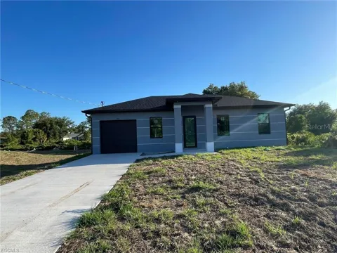 707 LEDGE STREET