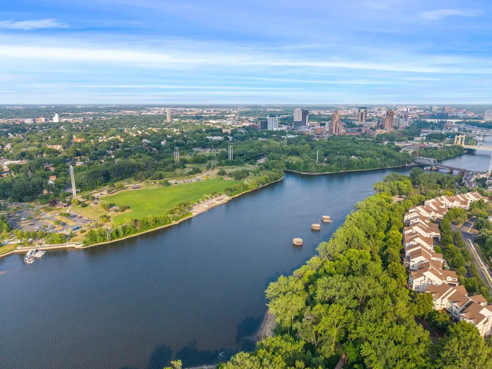 716 1st Street #534 Minneapolis, MN 55401