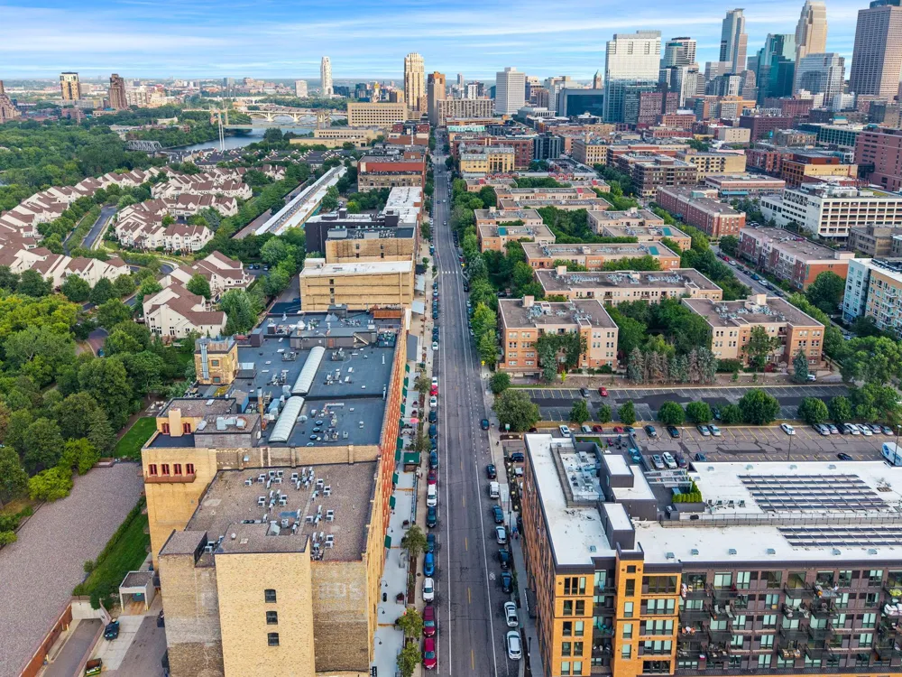 716 1st Street #534 Minneapolis, MN 55401