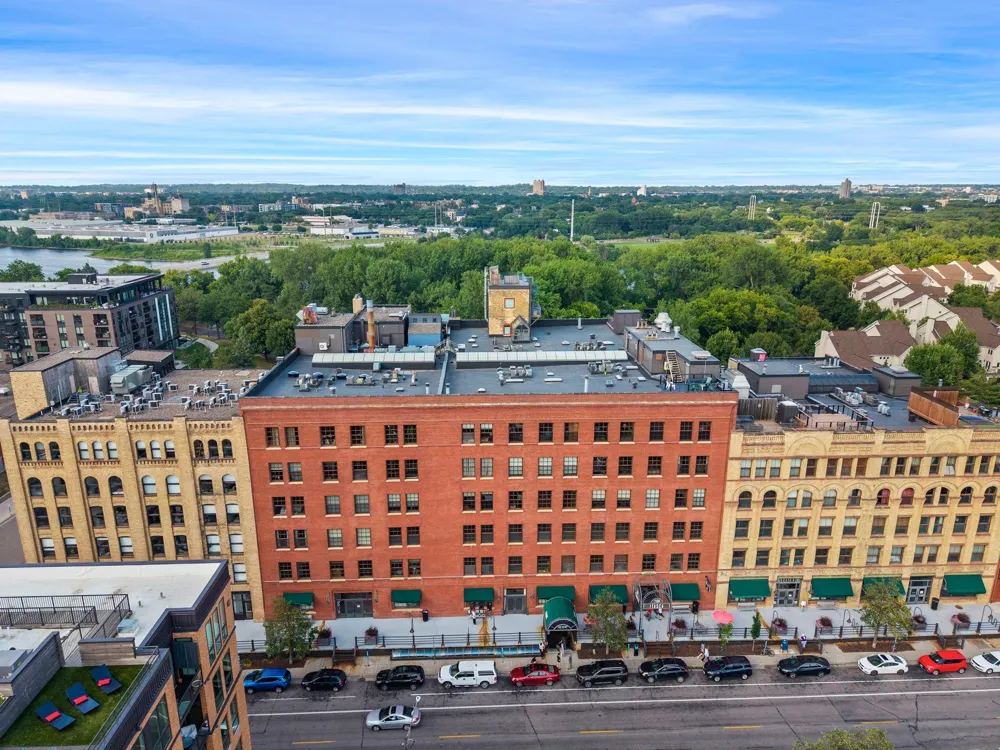 716 1st Street #534 Minneapolis, MN 55401