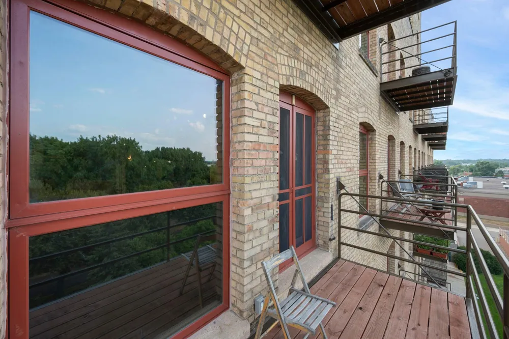 716 1st Street #534 Minneapolis, MN 55401