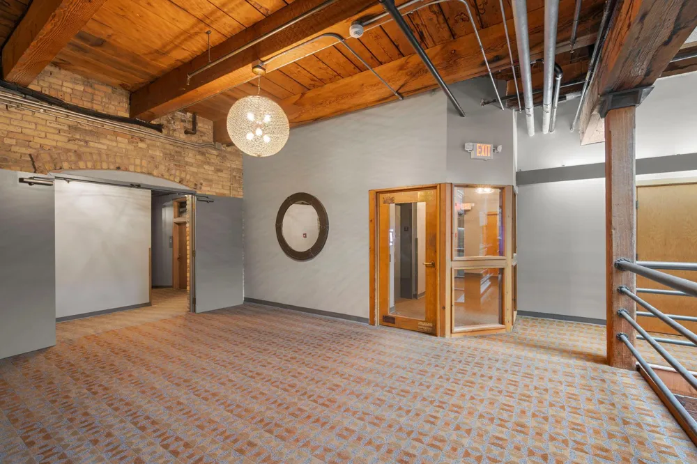 716 1st Street #534 Minneapolis, MN 55401