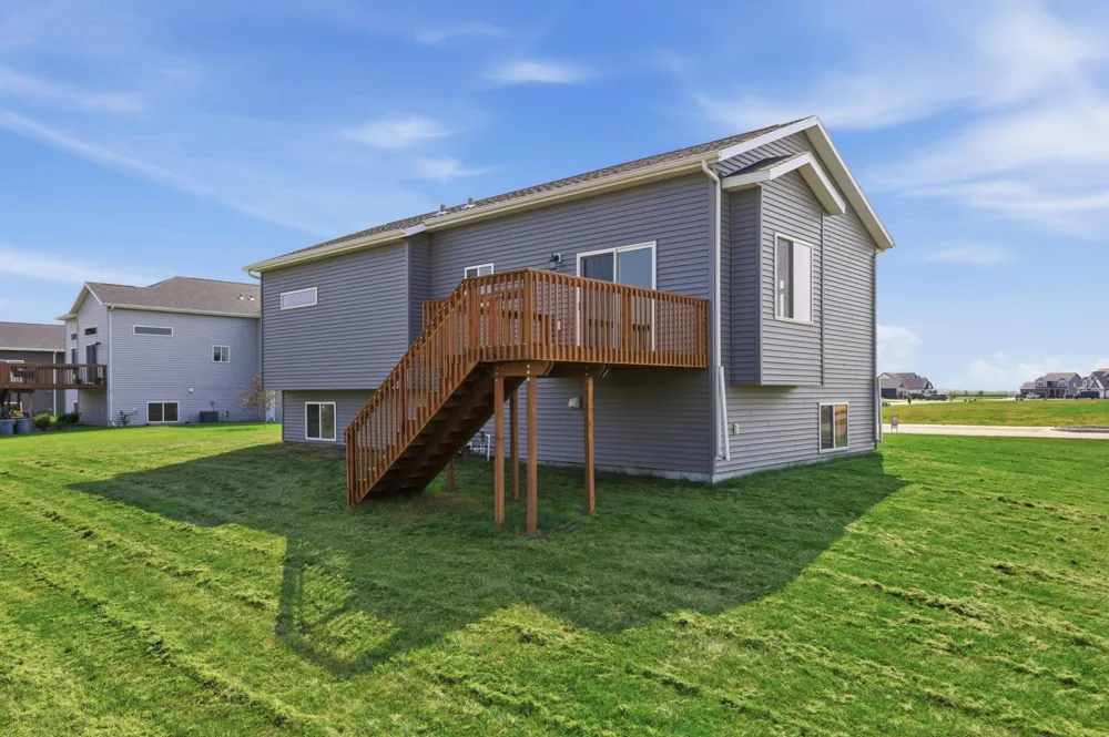 1202 Southview Drive SW Glyndon, MN 56547