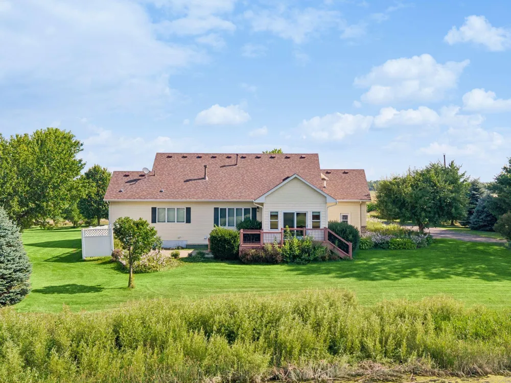 1749 110th Avenue Hammond, WI 54015