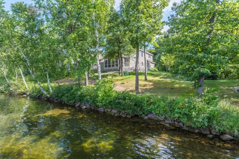 1399 E Pointe Drive