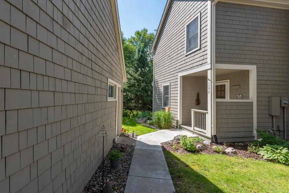 1399 E Pointe Drive Brainerd, MN 56401