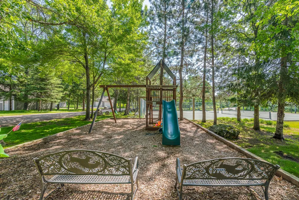 1399 E Pointe Drive Brainerd, MN 56401