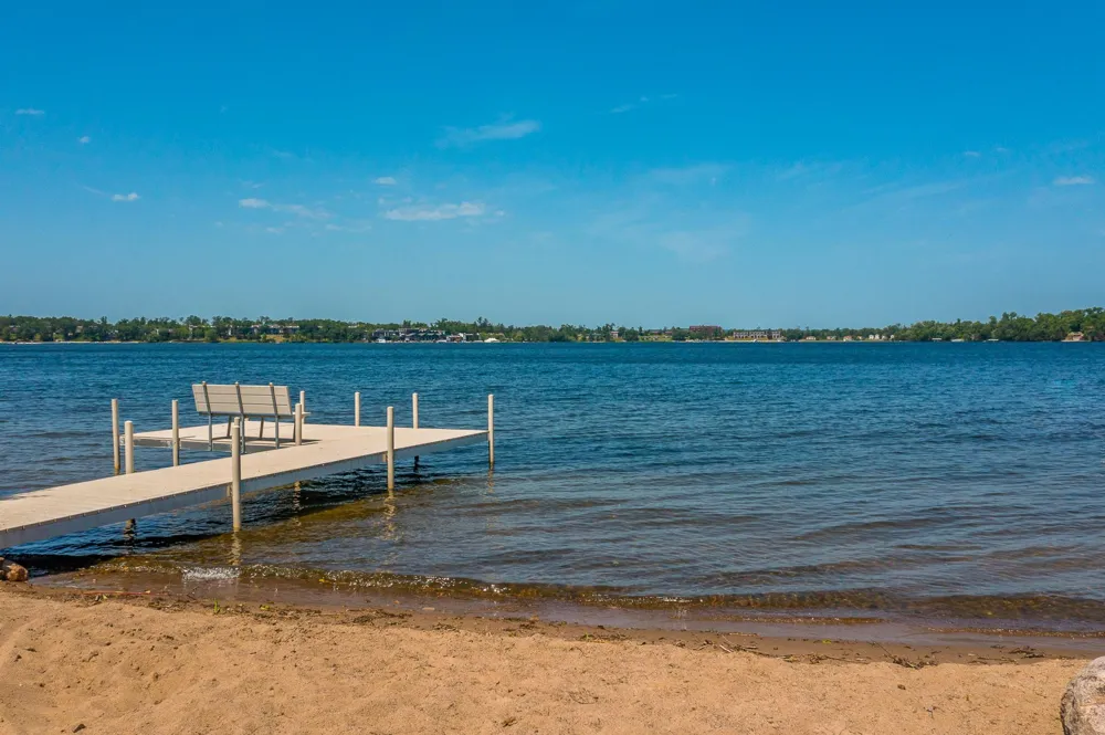 1399 E Pointe Drive Brainerd, MN 56401