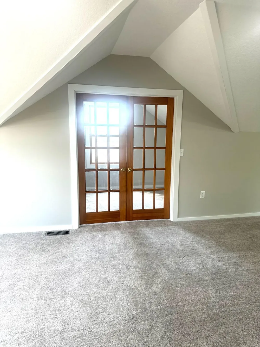 318 2nd Street W Wabasha, MN 55981