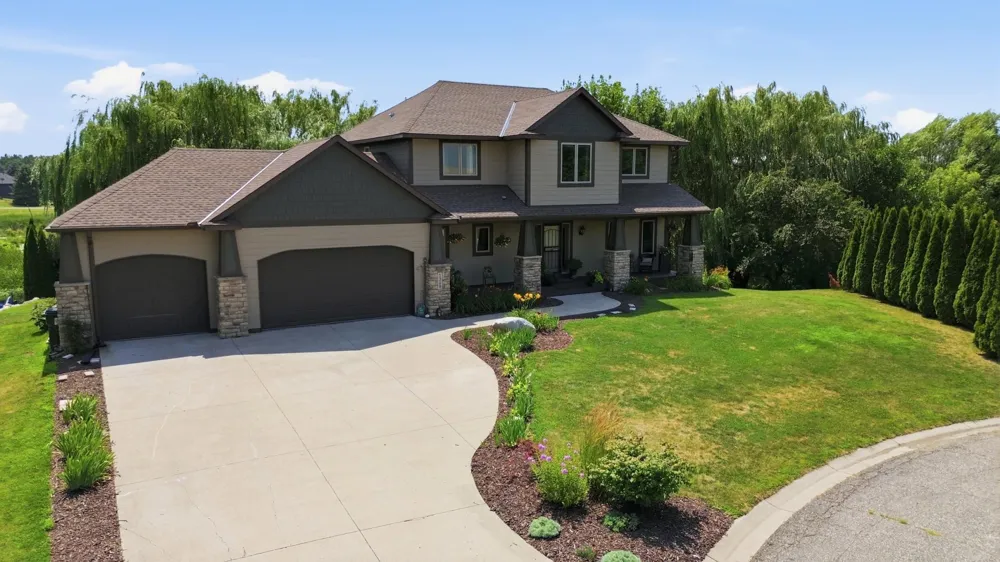 1309 Deerview Court SE Lonsdale, MN 55046