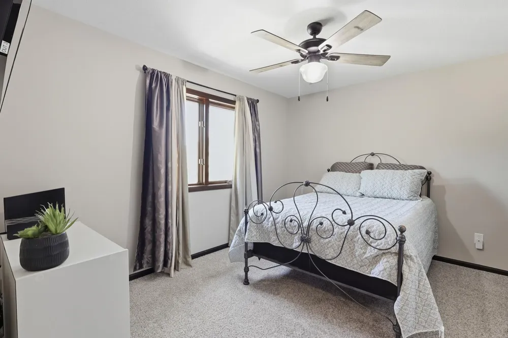 1309 Deerview Court SE Lonsdale, MN 55046