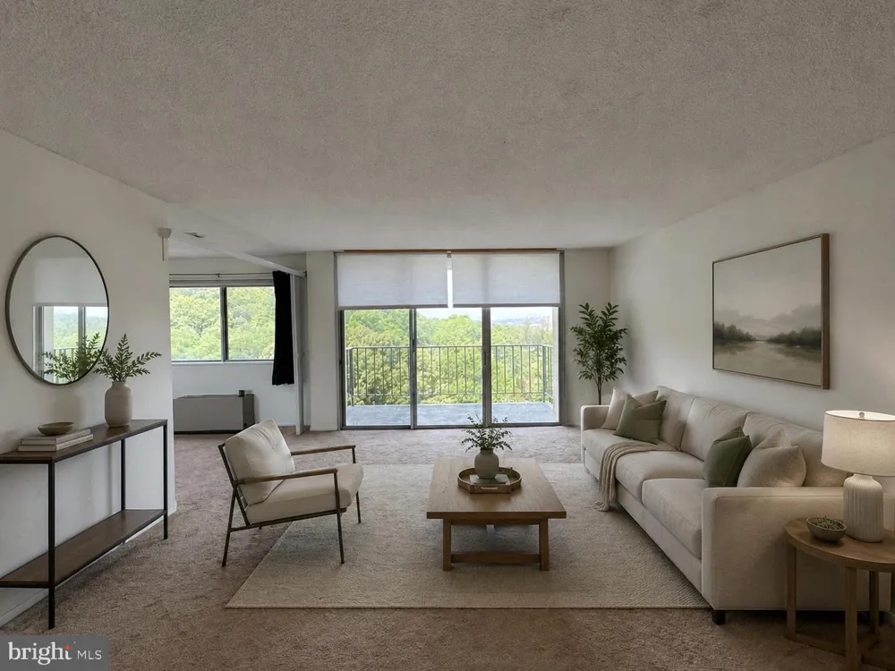 2059 HUNTINGTON AVENUE #1008 Alexandria, VA 22303