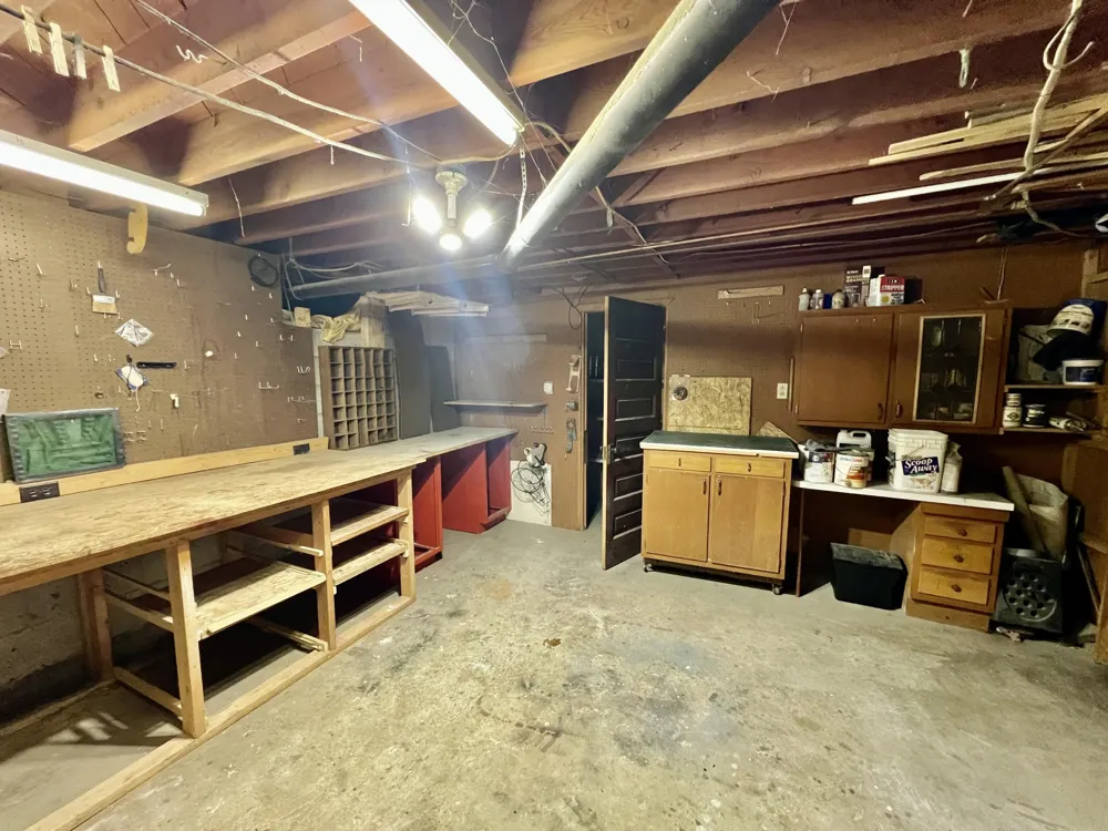 15747 Coral Road Coral, MI 49322