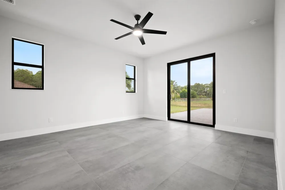 15587 79th Court Loxahatchee, FL 33470