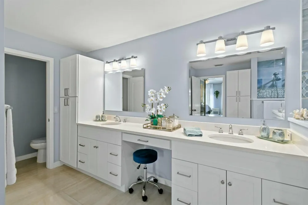 252 Legendary Circle Palm Beach Gardens, FL 33418