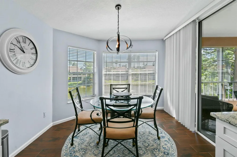 252 Legendary Circle Palm Beach Gardens, FL 33418