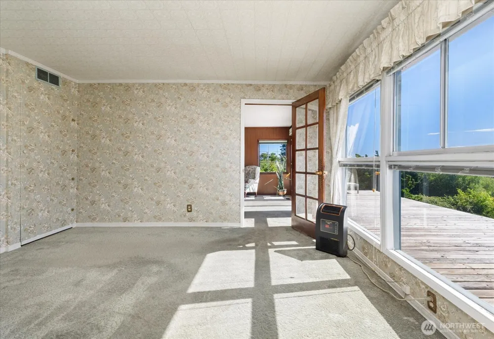 6054 Snapdragon Lane Clinton, WA 98236