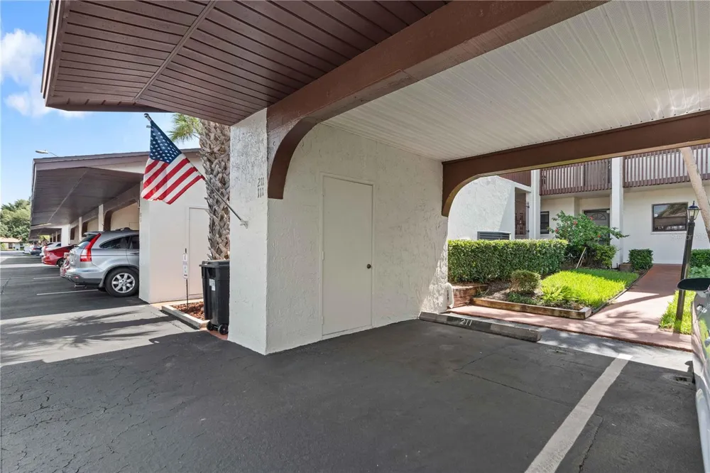 7623 RADCLIFFE CIRCLE #211A Port Richey, FL 34668
