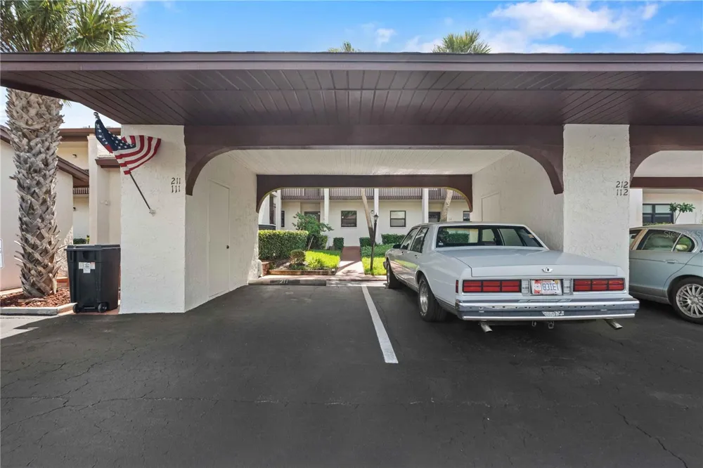 7623 RADCLIFFE CIRCLE #211A Port Richey, FL 34668