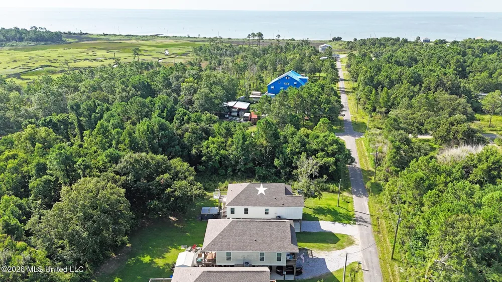 5114 Oak Street Bay Saint Louis, MS 39520