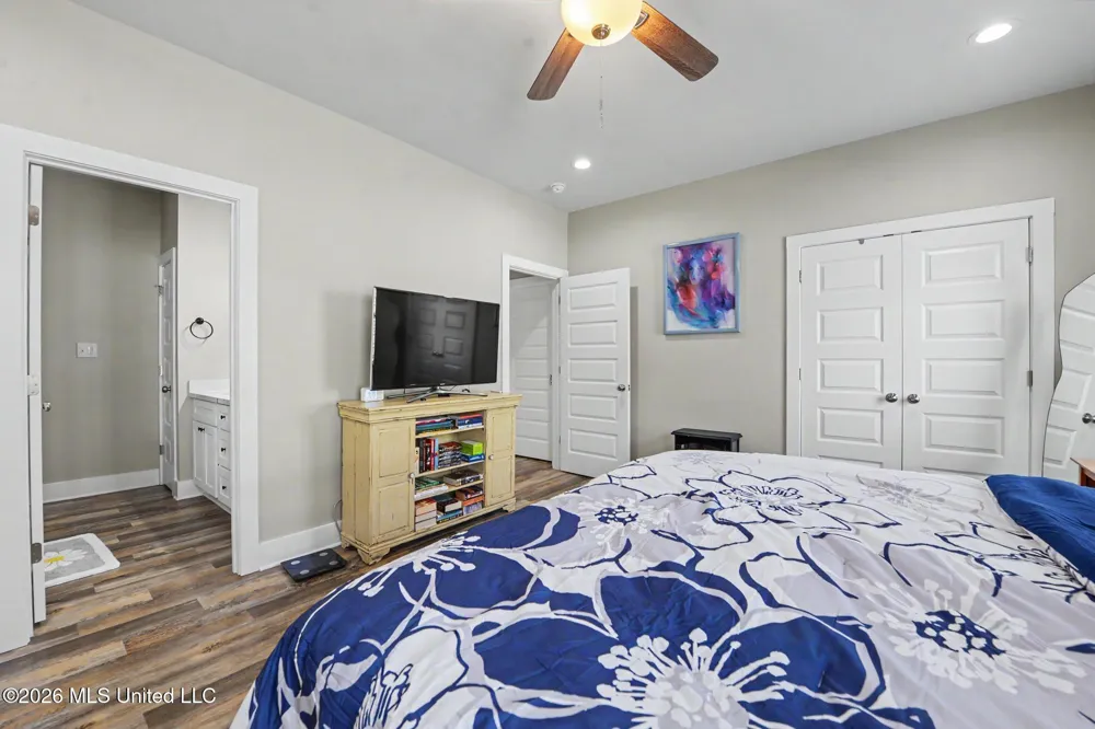 5114 Oak Street Bay Saint Louis, MS 39520