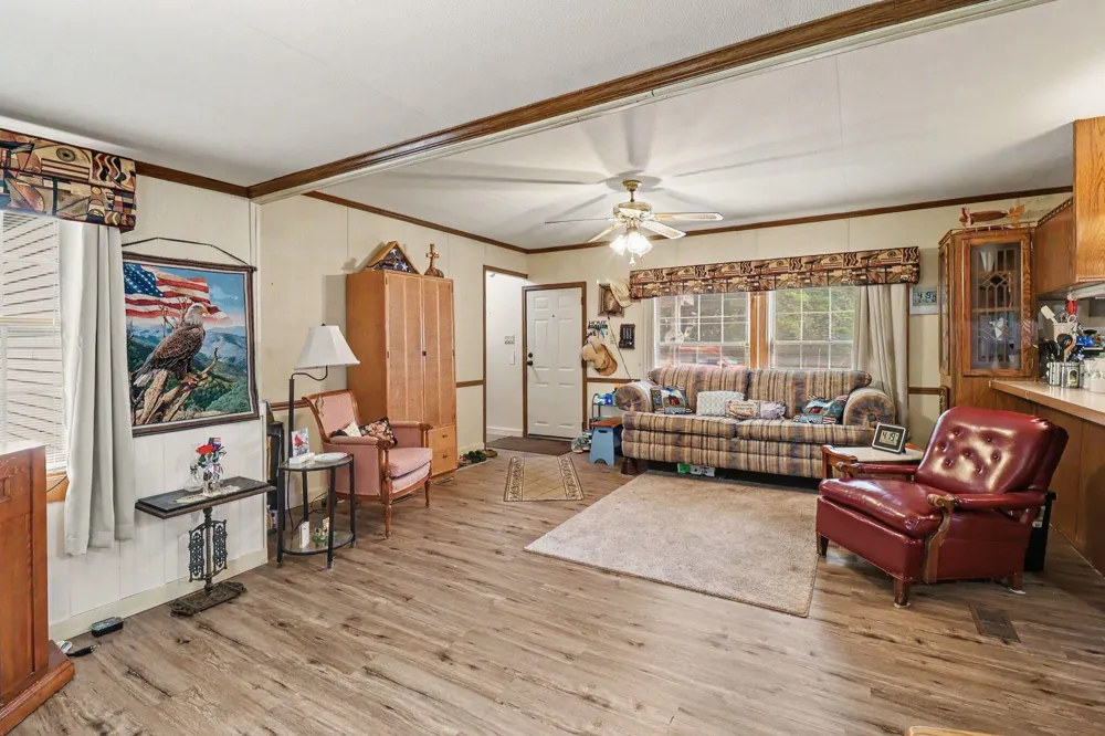 17039 3rd Street Arcadia, MI 49613