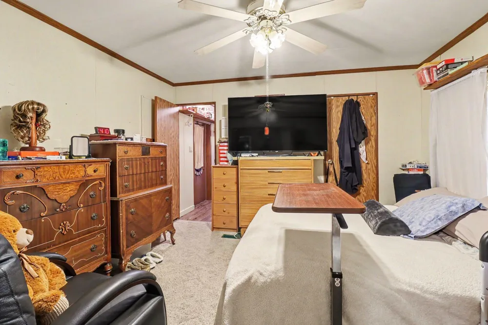 17039 3rd Street Arcadia, MI 49613