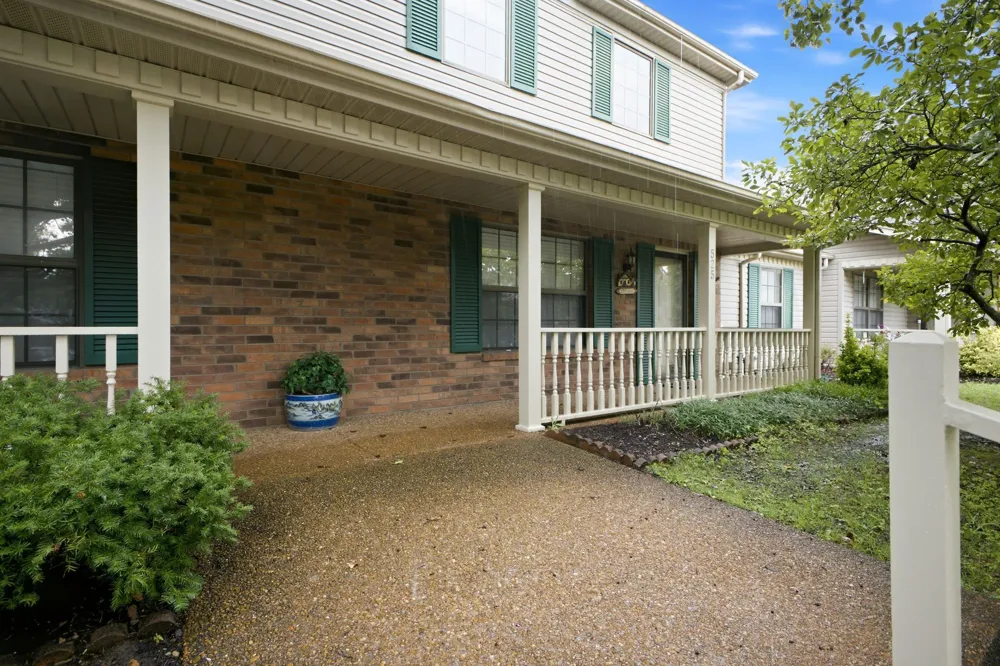 525 Upsall Dr Antioch, TN 37013