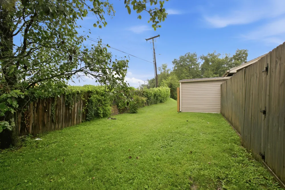 525 Upsall Dr Antioch, TN 37013