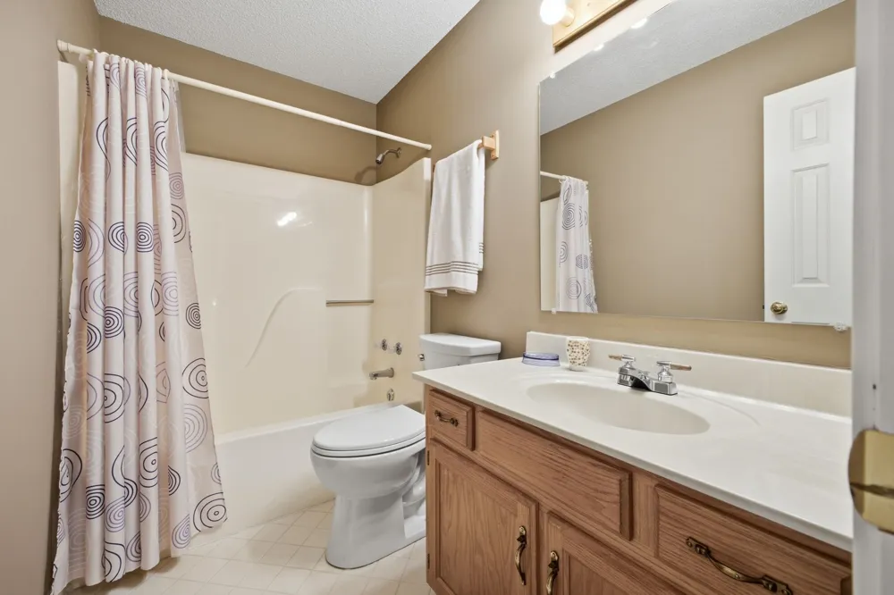 525 Upsall Dr Antioch, TN 37013