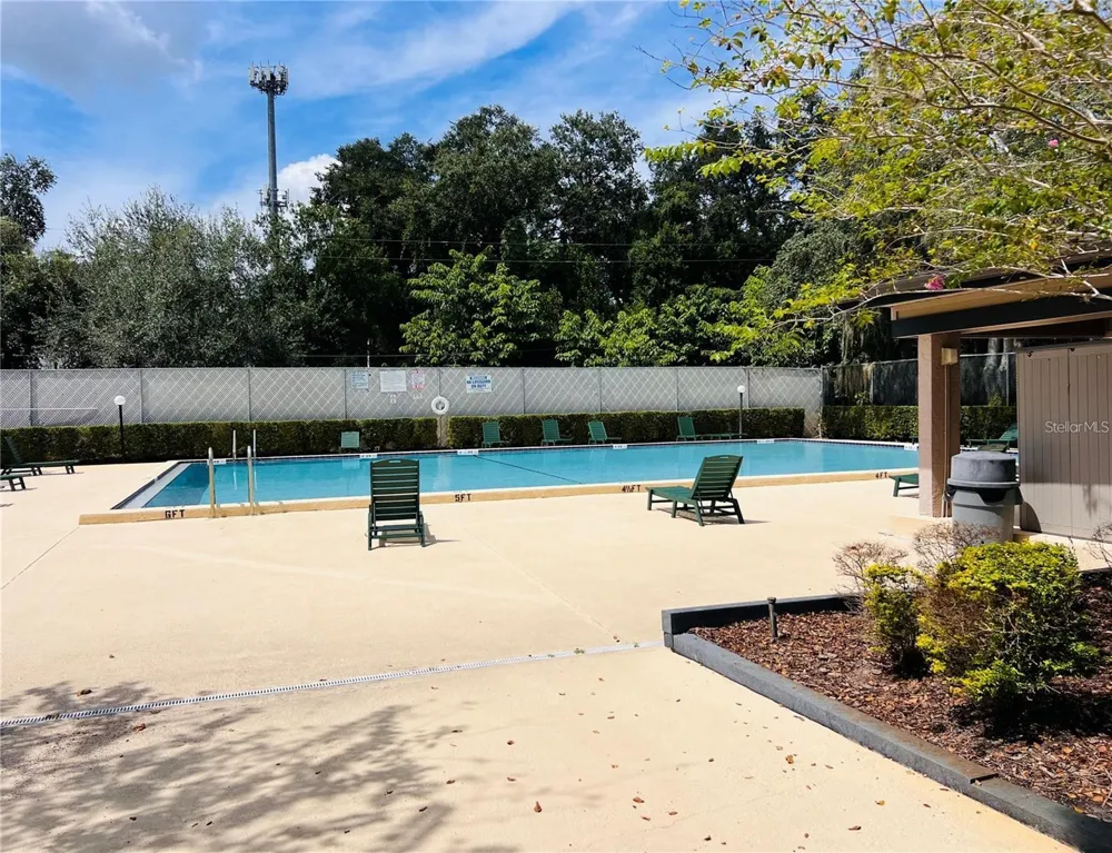 4013 DREAM OAK PLACE #201 Tampa, FL 33613