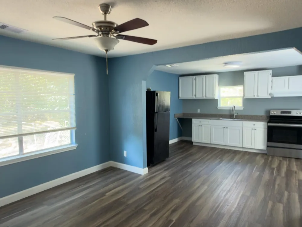 711 Jefferson Street Teague, TX 75860