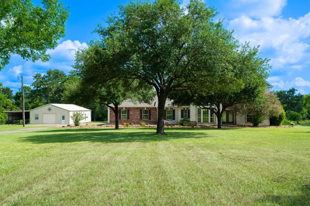 92 Canyon Run Boulevard Huntsville, TX 77320