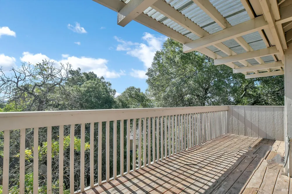15 Knoll Drive Fairfield, CA 94534