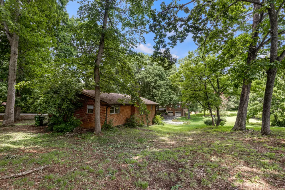1534 Mcilvaine Drive Maryville, TN 37803