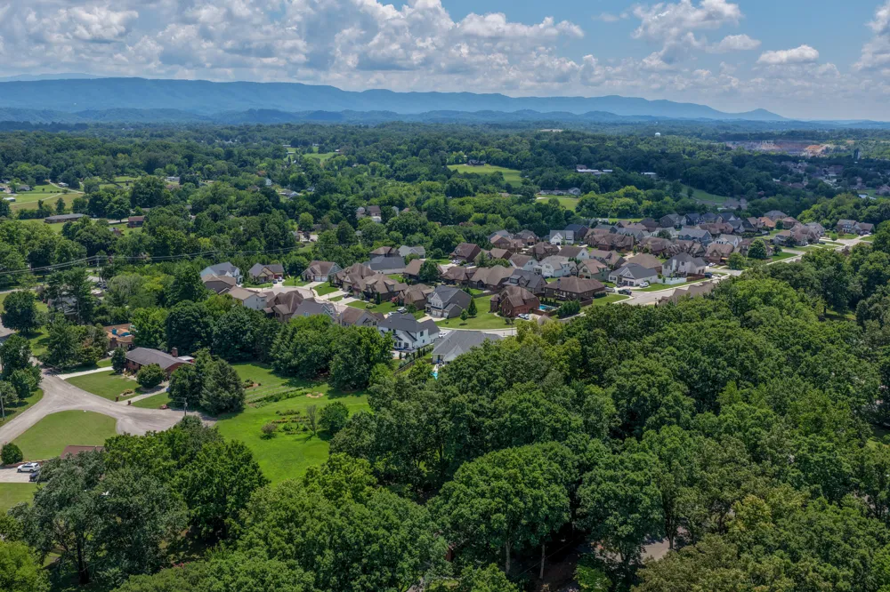 1534 Mcilvaine Drive Maryville, TN 37803