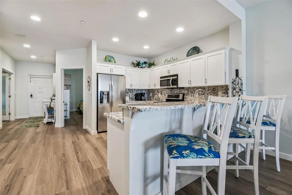 530 S GULFVIEW BOULEVARD #304 Clearwater Beach, FL 33767