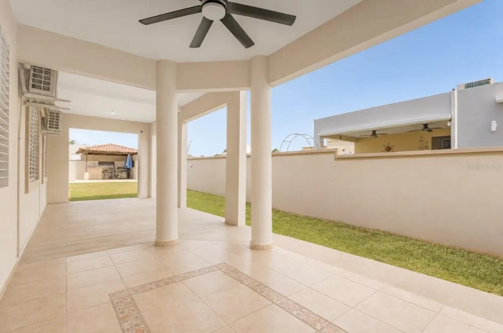 130 CORCOVADO HIGHWAY Hatillo, PR 00659