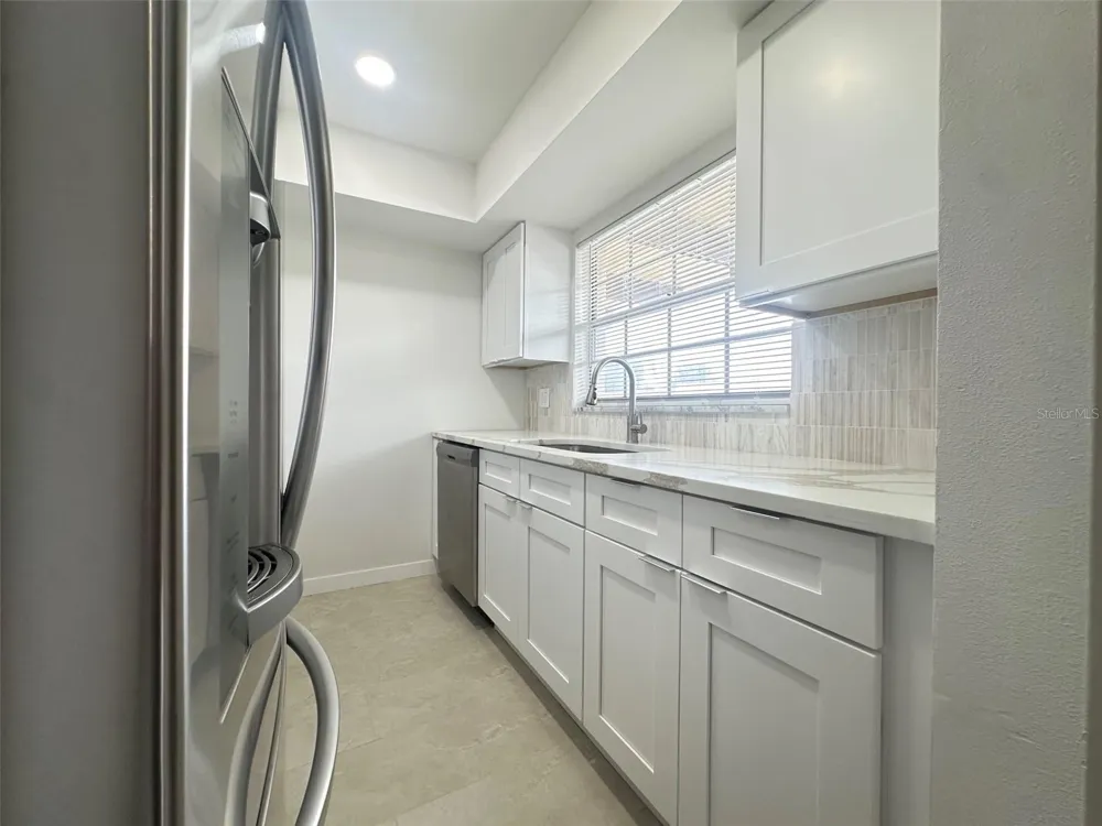 1845 S HIGHLAND AVENUE #6-11 Clearwater, FL 33756