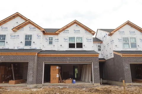 7232 Grandpoint Drive #49