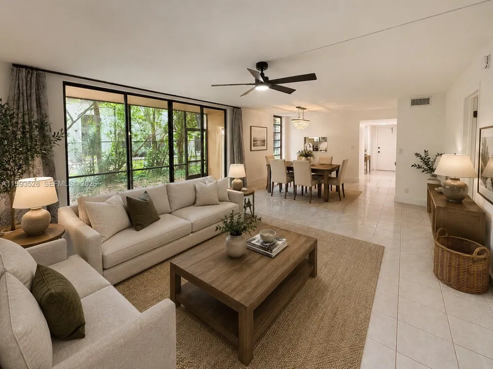 400 Commodore Dr #101 Plantation, FL 33325