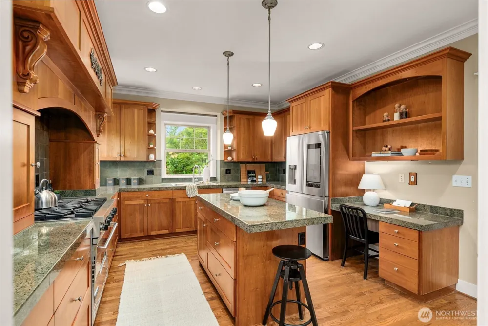 4606 S Andover Street Seattle, WA 98118