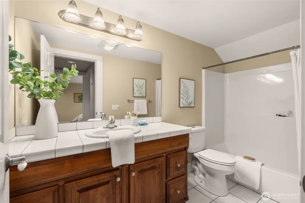 4606 S Andover Street Seattle, WA 98118
