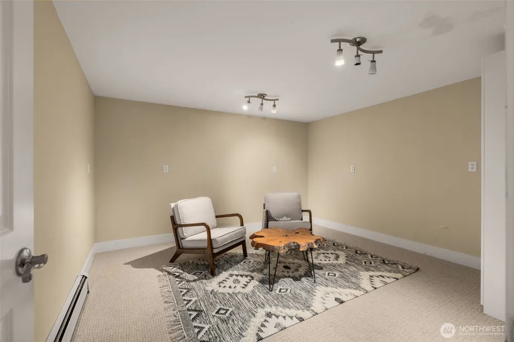 4606 S Andover Street Seattle, WA 98118
