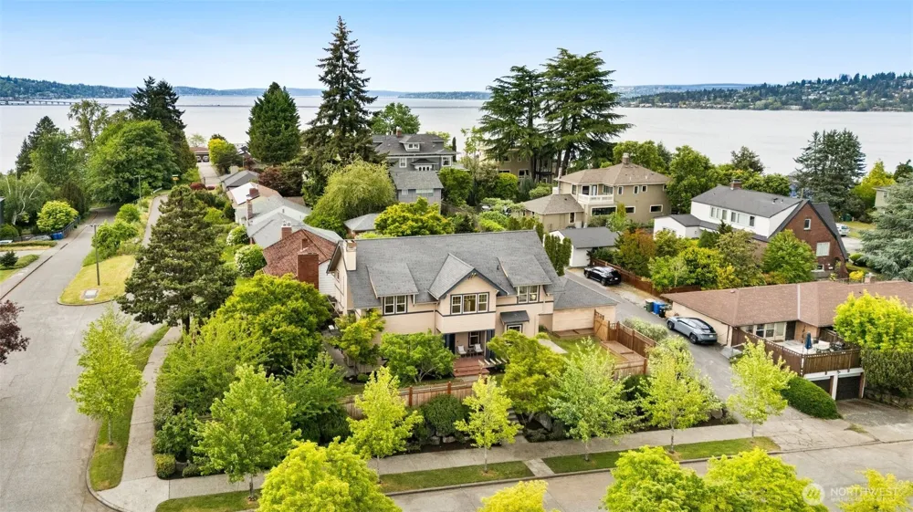 4606 S Andover Street Seattle, WA 98118