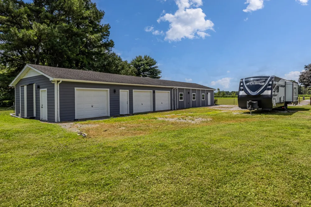 8624 Guthrie Rd Cross Plains, TN 37049
