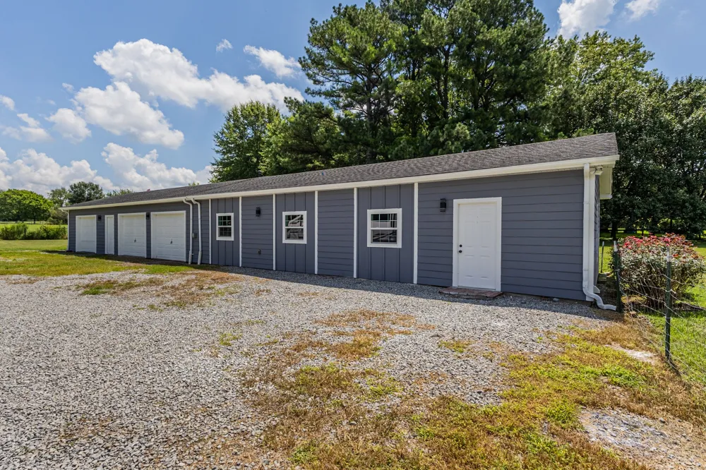 8624 Guthrie Rd Cross Plains, TN 37049