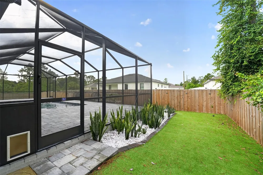 2595 HAGOPLAN LANE North Port, FL 34288